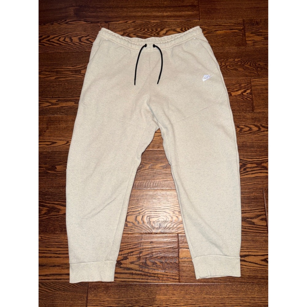 Nike Sportswear Tech Fleece Pants Cream Off-White Heather Womens 2XL Tapered